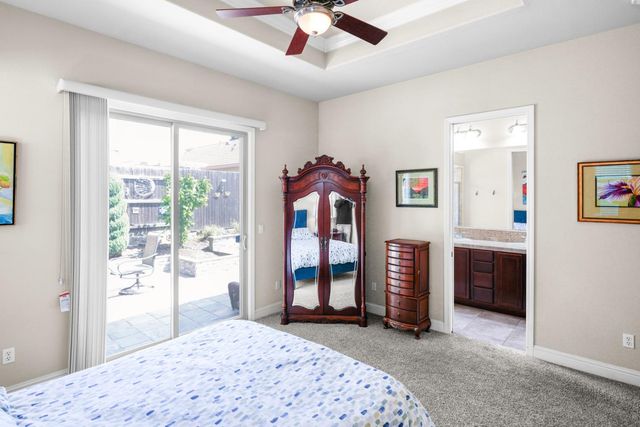 8252 Ashcrest Ln, Fair Oaks, CA 95628