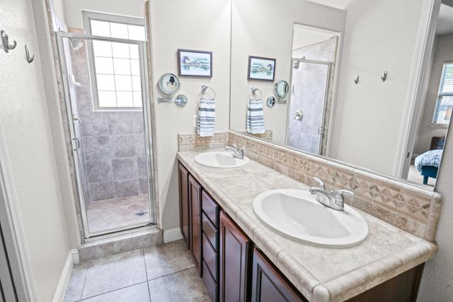 8252 Ashcrest Ln, Fair Oaks, CA 95628