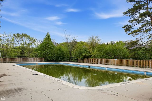 916 Casey Court 30-06, Schaumburg, IL 60173