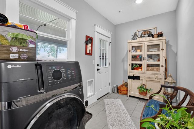 429 W Franklin Street, Delphi, IN 46923