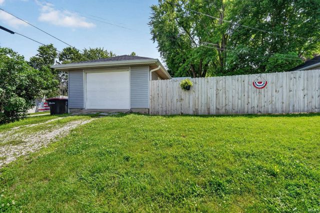 429 W Franklin Street, Delphi, IN 46923