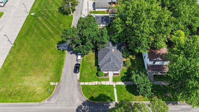 429 W Franklin Street, Delphi, IN 46923