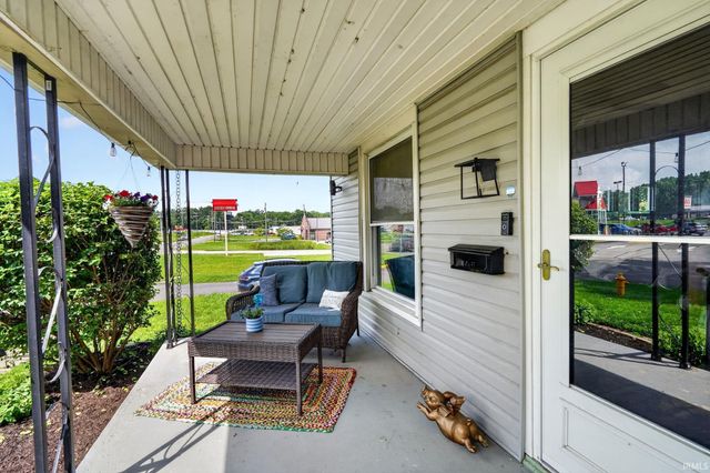 429 W Franklin Street, Delphi, IN 46923