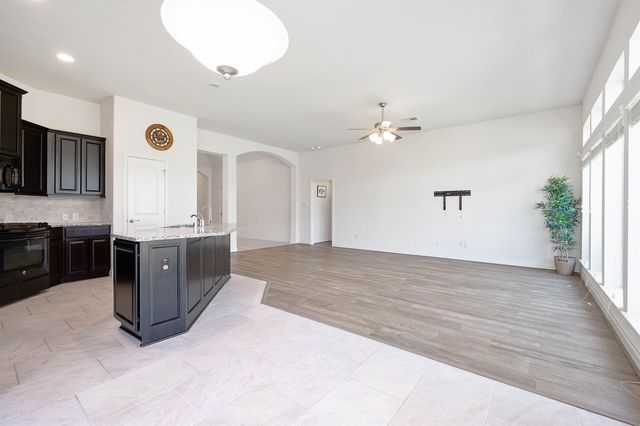 2622 Mountain Sage Drive, Pearland, TX 77584