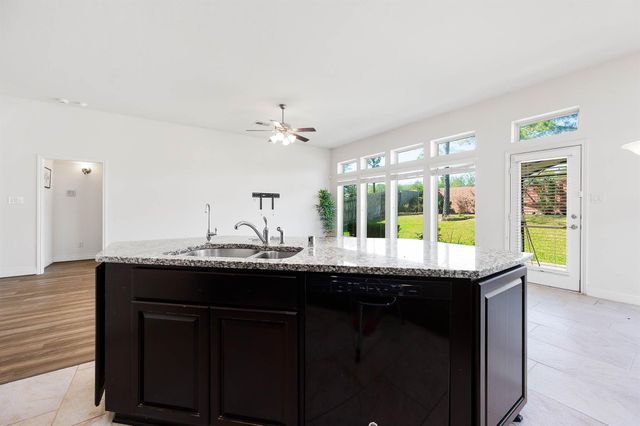 2622 Mountain Sage Drive, Pearland, TX 77584