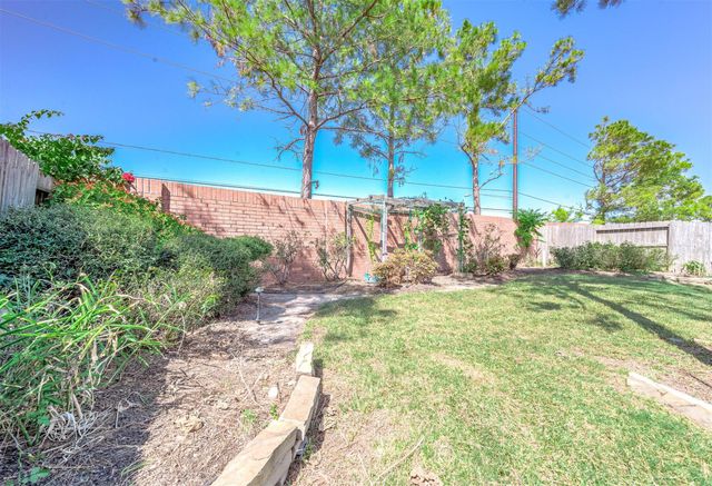 2622 Mountain Sage Drive, Pearland, TX 77584