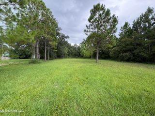 560 Cedar Avenue, Pass Christian, MS 39571