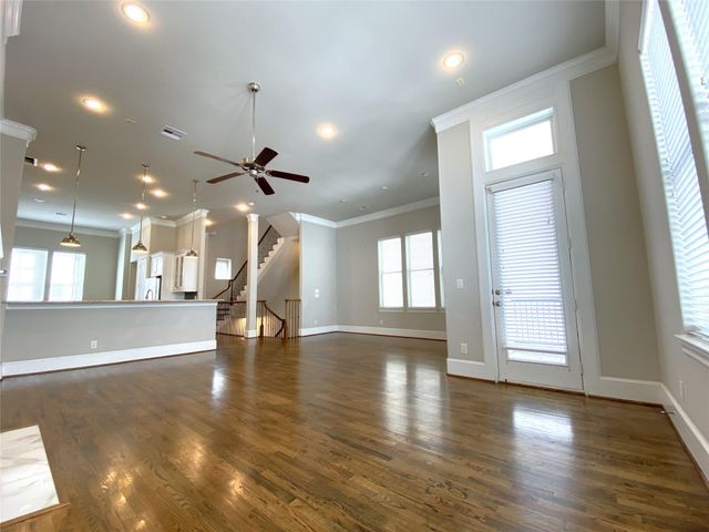 2711 Cohn Arbor Lane, Houston, TX 77007