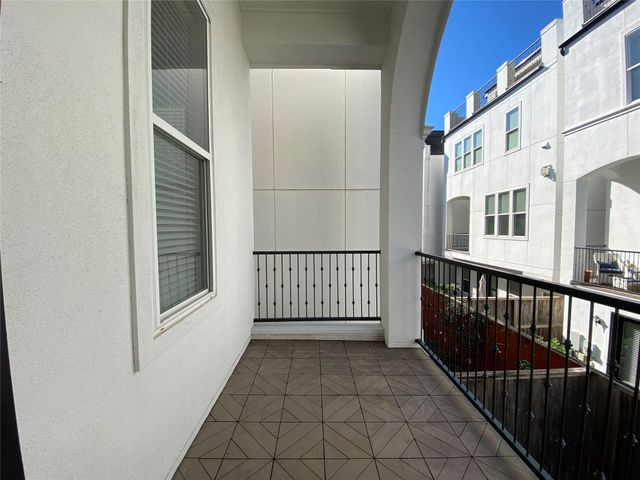 2711 Cohn Arbor Lane, Houston, TX 77007