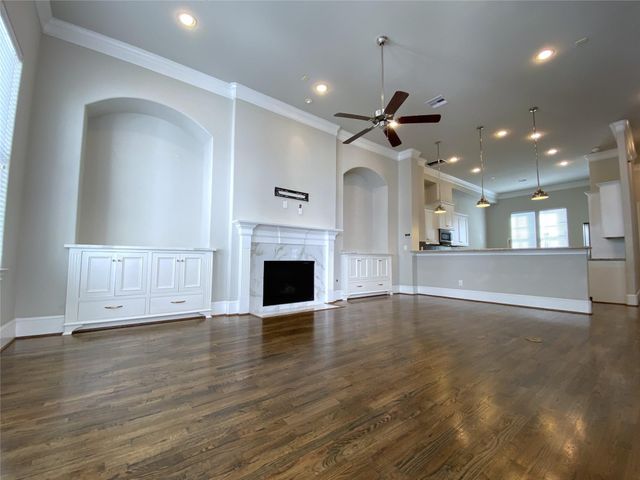 2711 Cohn Arbor Lane, Houston, TX 77007