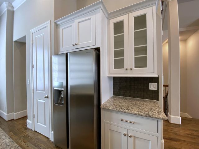2711 Cohn Arbor Lane, Houston, TX 77007