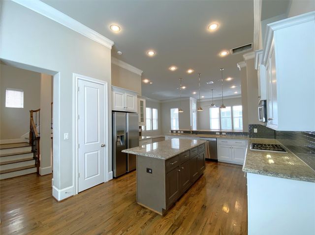 2711 Cohn Arbor Lane, Houston, TX 77007
