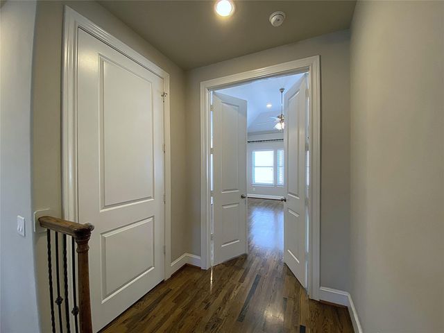 2711 Cohn Arbor Lane, Houston, TX 77007