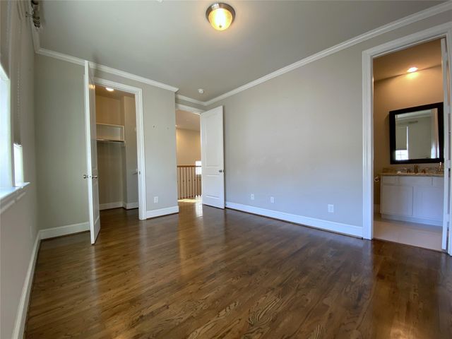 2711 Cohn Arbor Lane, Houston, TX 77007