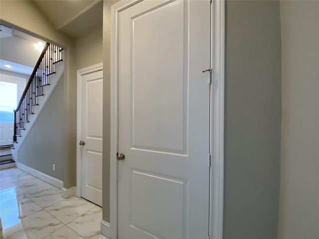 2711 Cohn Arbor Lane, Houston, TX 77007