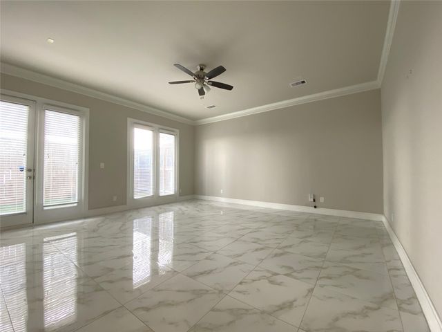 2711 Cohn Arbor Lane, Houston, TX 77007