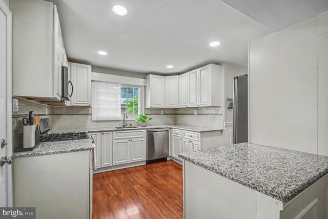 122 CROSSFIELD RD, King Of Prussia, PA 19406