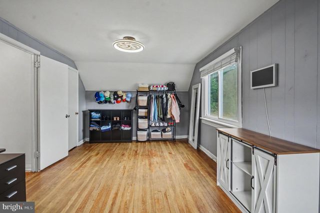 122 CROSSFIELD RD, King Of Prussia, PA 19406