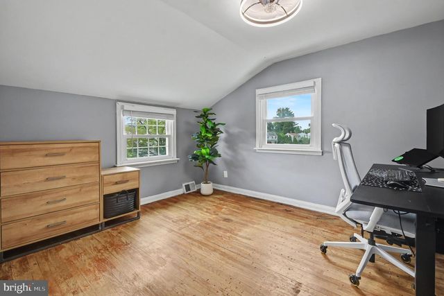 122 CROSSFIELD RD, King Of Prussia, PA 19406