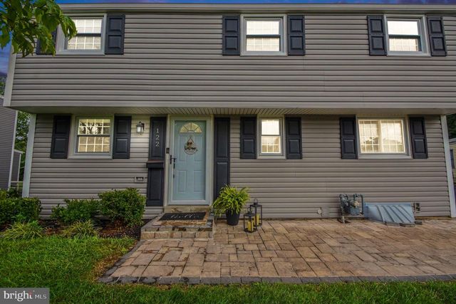 122 CROSSFIELD RD, King Of Prussia, PA 19406