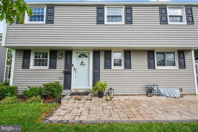 122 CROSSFIELD RD, King Of Prussia, PA 19406