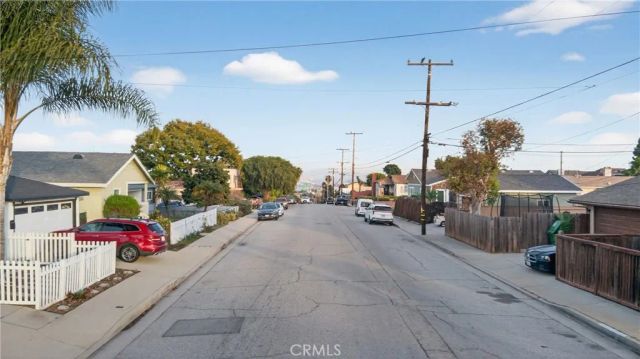 1274 W 3rd Street, San Pedro, CA 90732