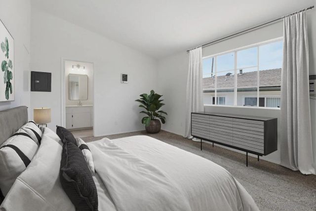 4536 Arizona 2, San Diego, CA 92116