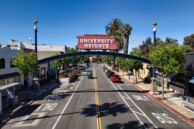 4536 Arizona 2, San Diego, CA 92116