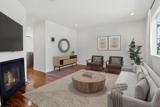 4536 Arizona 2, San Diego, CA 92116
