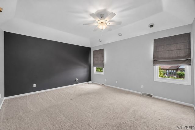 951 Robin Road, Amherst, NY 14228