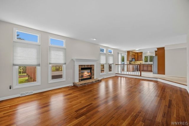 951 Robin Road, Amherst, NY 14228