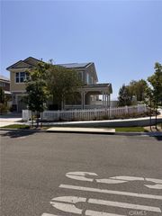 44 Clearwood Street, Fillmore, CA 93015