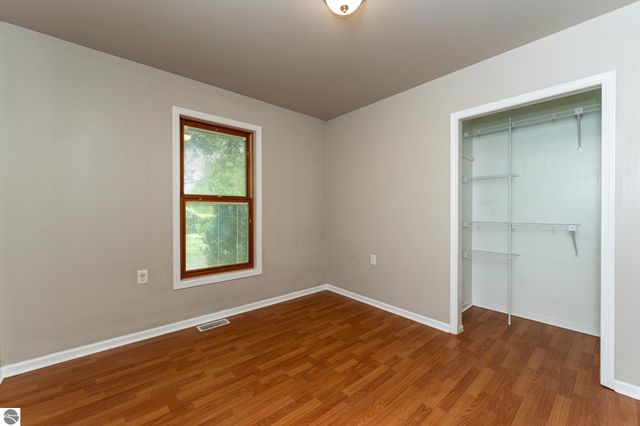 514 Brown Street, Alma, MI 48801