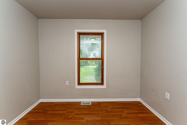 514 Brown Street, Alma, MI 48801