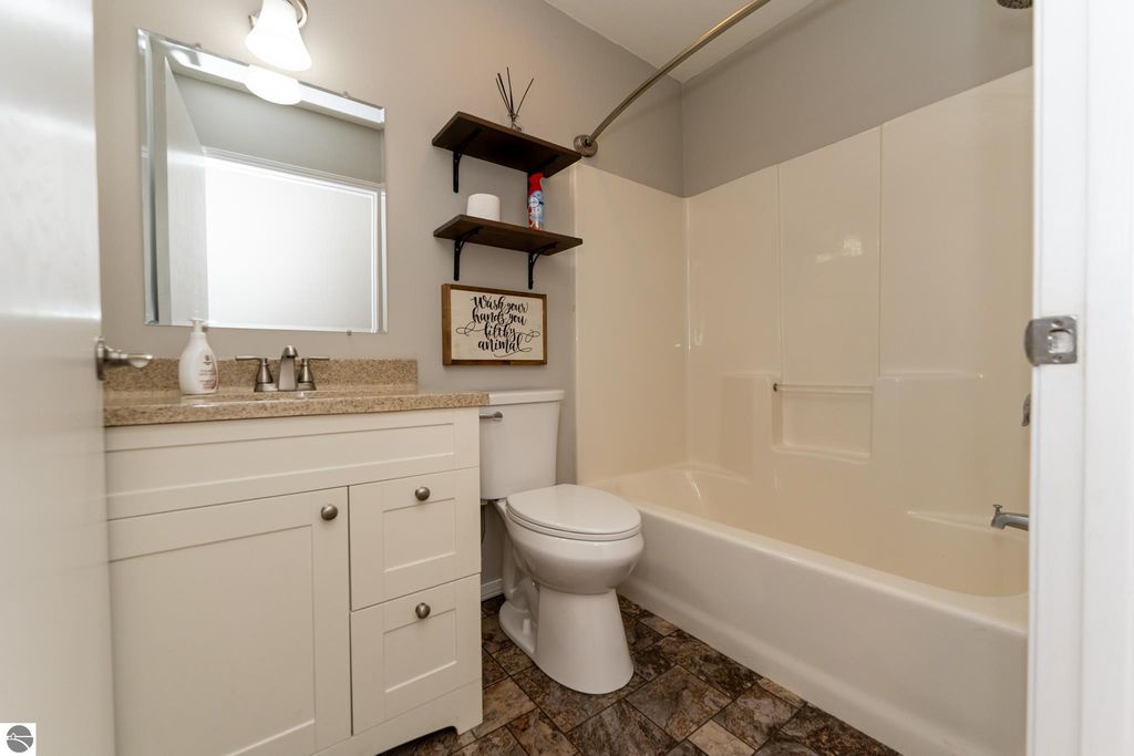Image 25 of property listing at 514 Brown Street, Alma, MI 48801