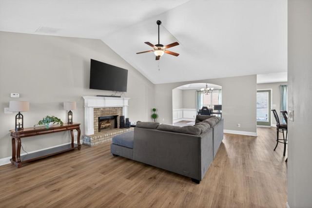 558 River Mist Circle, Jefferson, GA 30549
