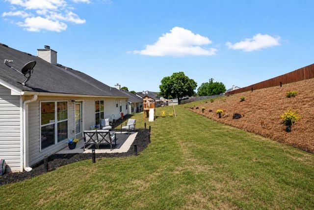 558 River Mist Circle, Jefferson, GA 30549