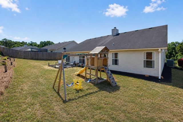 558 River Mist Circle, Jefferson, GA 30549