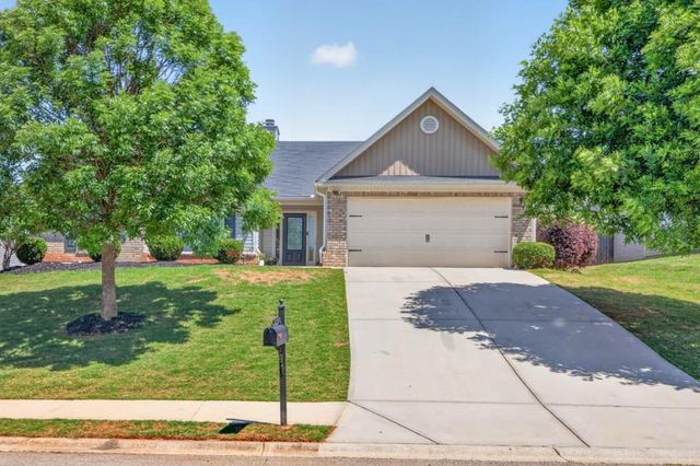 558 River Mist Circle, Jefferson, GA 30549