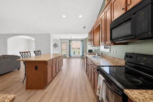 558 River Mist Circle, Jefferson, GA 30549