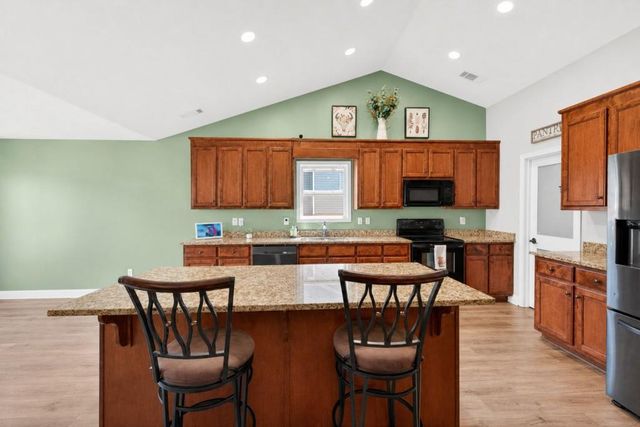 558 River Mist Circle, Jefferson, GA 30549