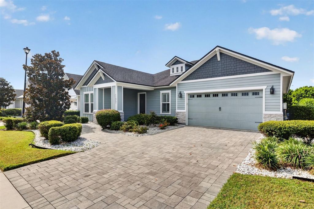 Image 30 of property listing at 11951 SW 32ND LANE, Gainesville, FL 32608