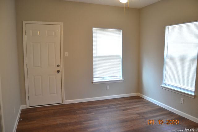 248 RAY AVE, San Antonio, TX 78204