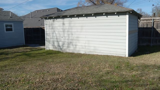 1510 Carson Street, Dallas, TX 75216