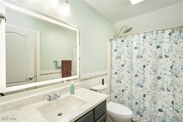 3314 Millwood Lane NW, Uniontown, OH 44685