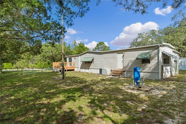 9105 S Breen Terrace, Homosassa, FL 34446