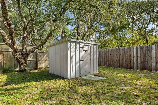 9105 S Breen Terrace, Homosassa, FL 34446