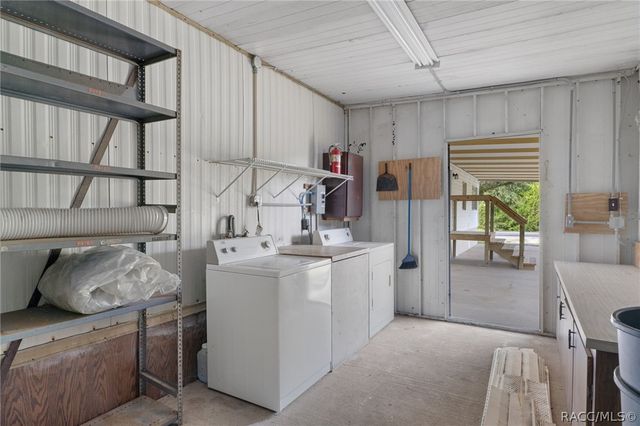 9105 S Breen Terrace, Homosassa, FL 34446