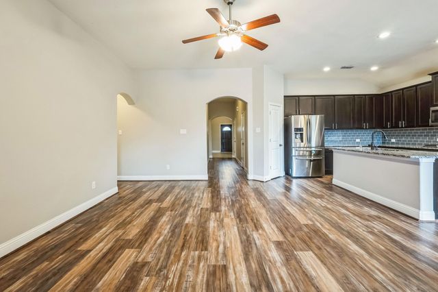 3414 Lake Court, Rosharon, TX 77583