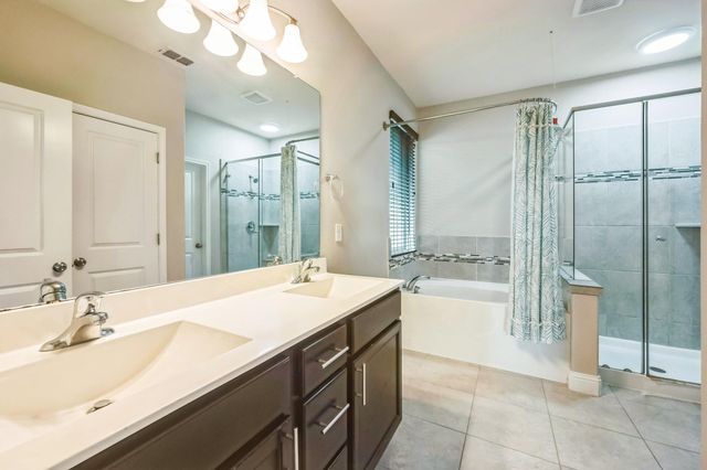 3414 Lake Court, Rosharon, TX 77583